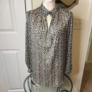 Floral Black and White Women's Top